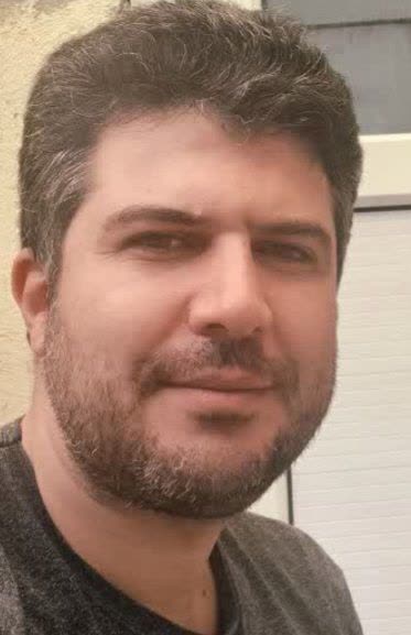 صورة شخصية